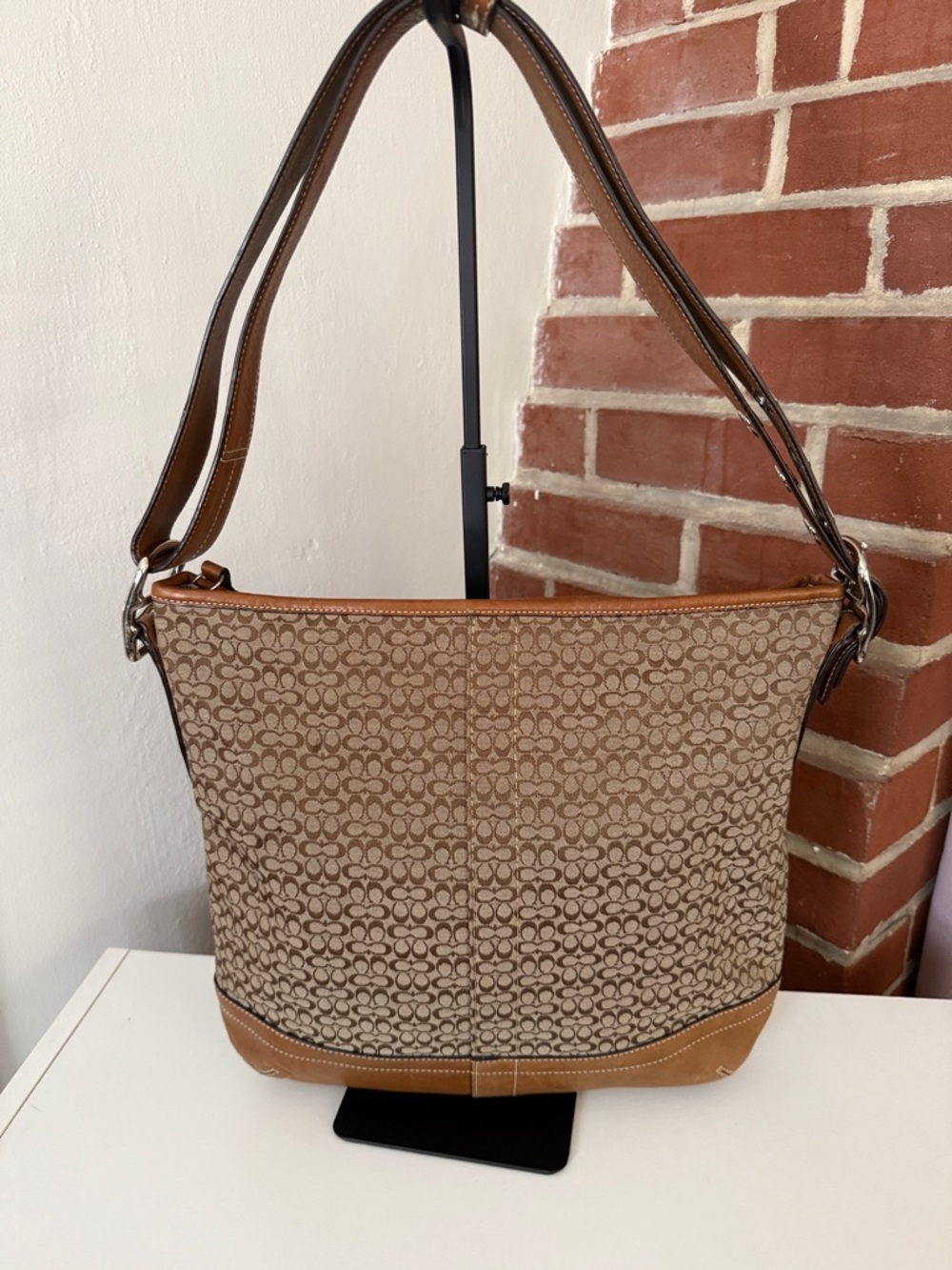 Coach Signature Crossbody Shoulder Bag F10416 Brown Tan Canvas Leather Tassel - Picture 5 of 8